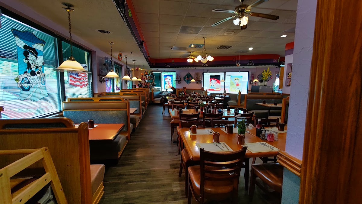 Island Lake Cafe